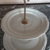 Vintage servant in cracked earthenware