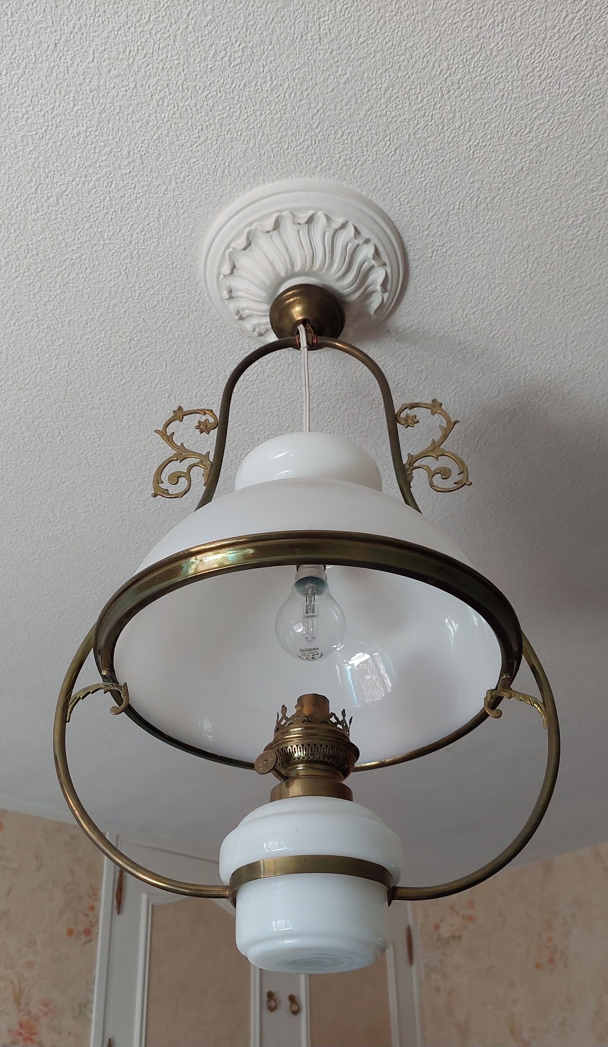 Chandelier oil lamp