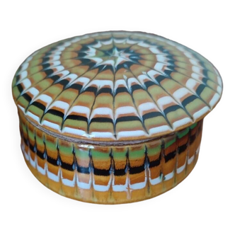 Art Deco ceramic jewelry box with spiral pattern