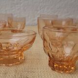 12 verres en verre ambré, 1960