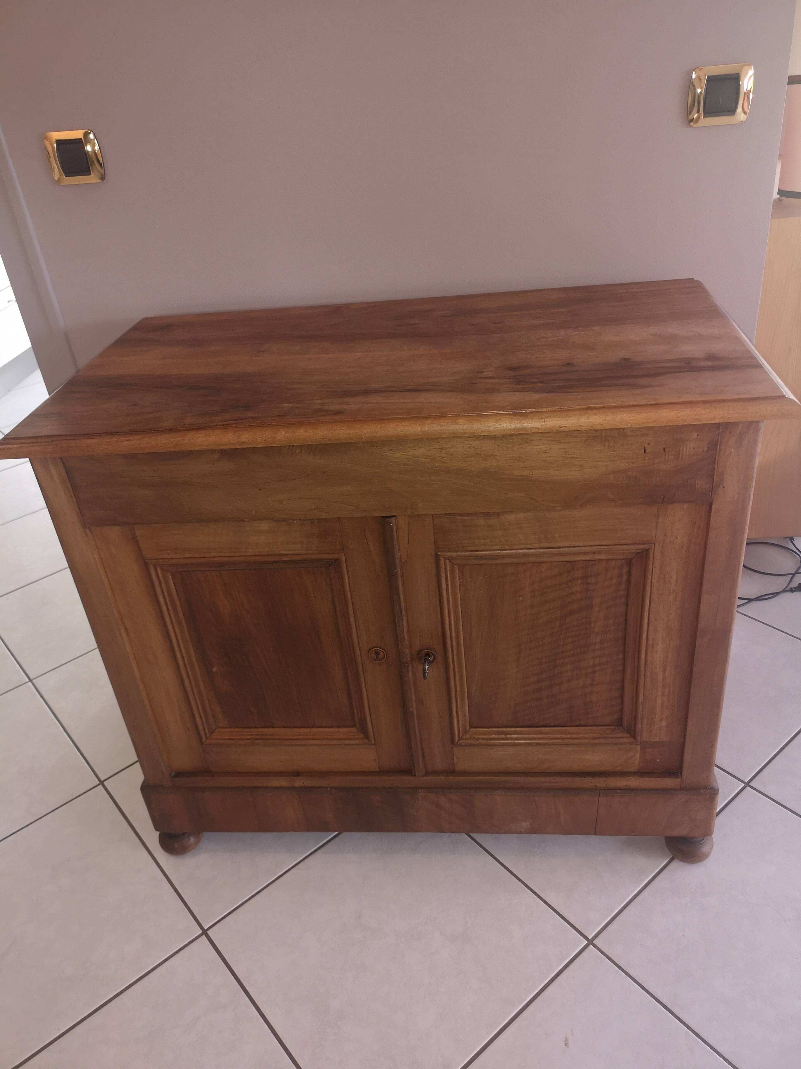 RUSTIC BUFFET IN SOLID WOOD