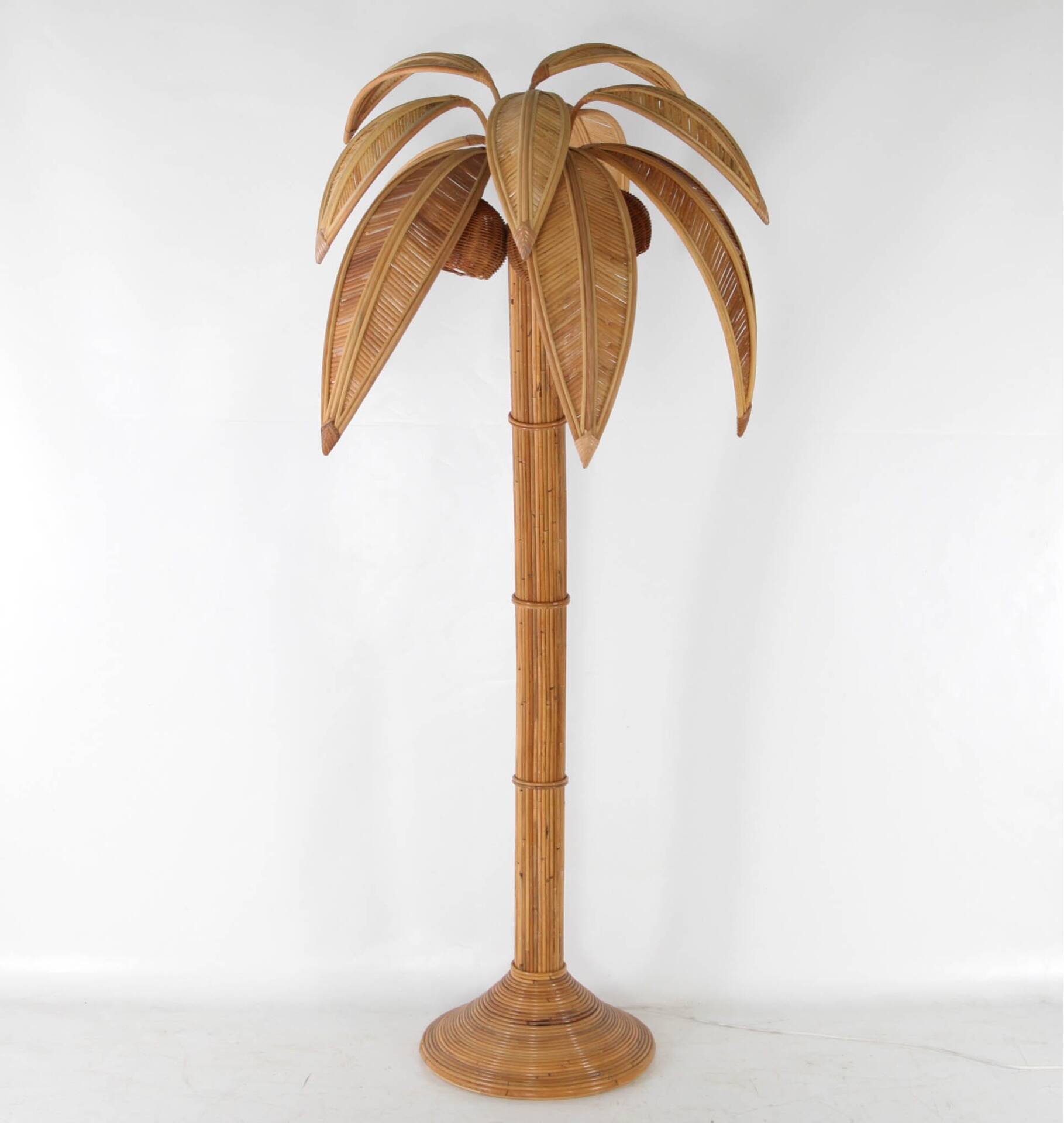 "Palm" / "Coconut" floor lamp in rattan