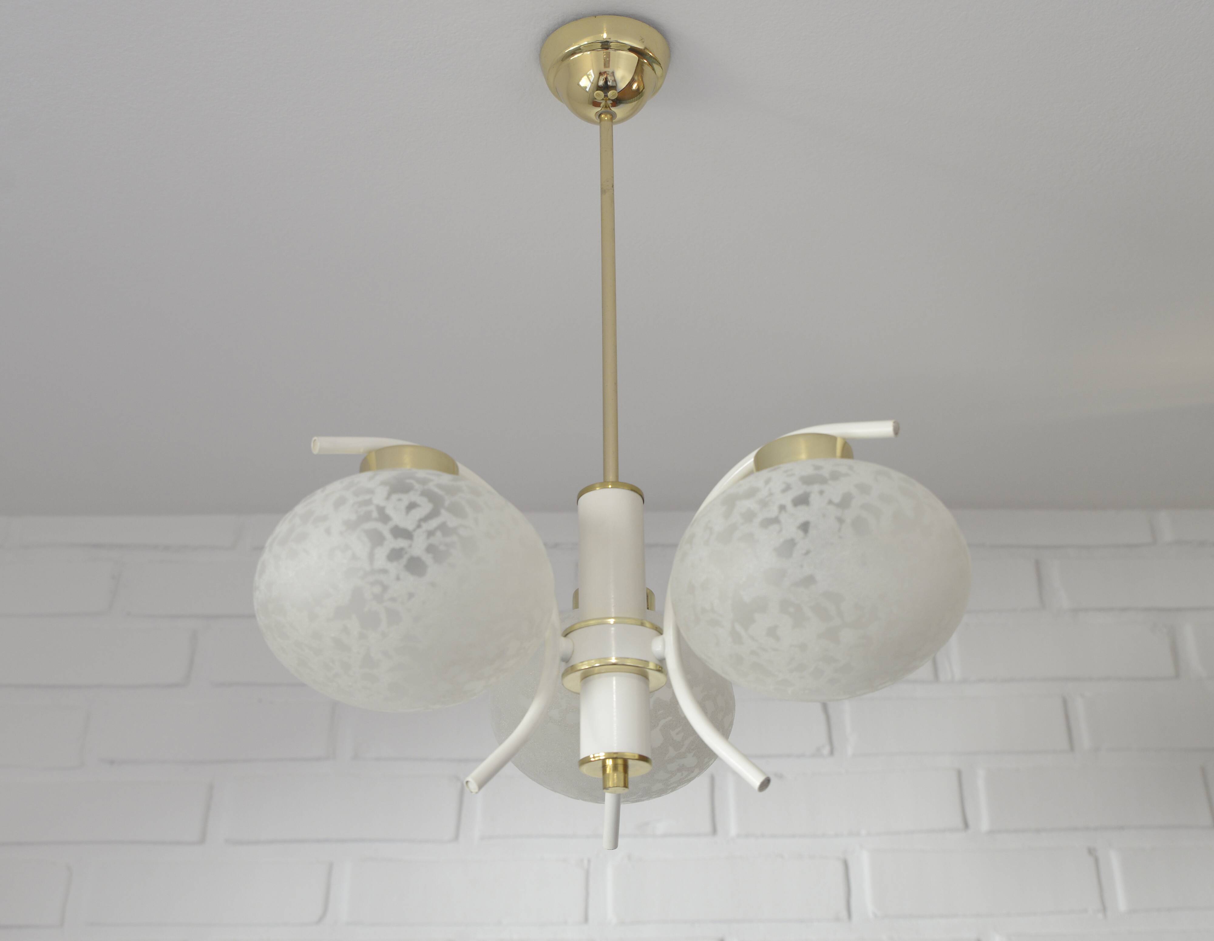 Vintage chandelier MCM Sputnik pendant lamp 1970s white hanging lamp