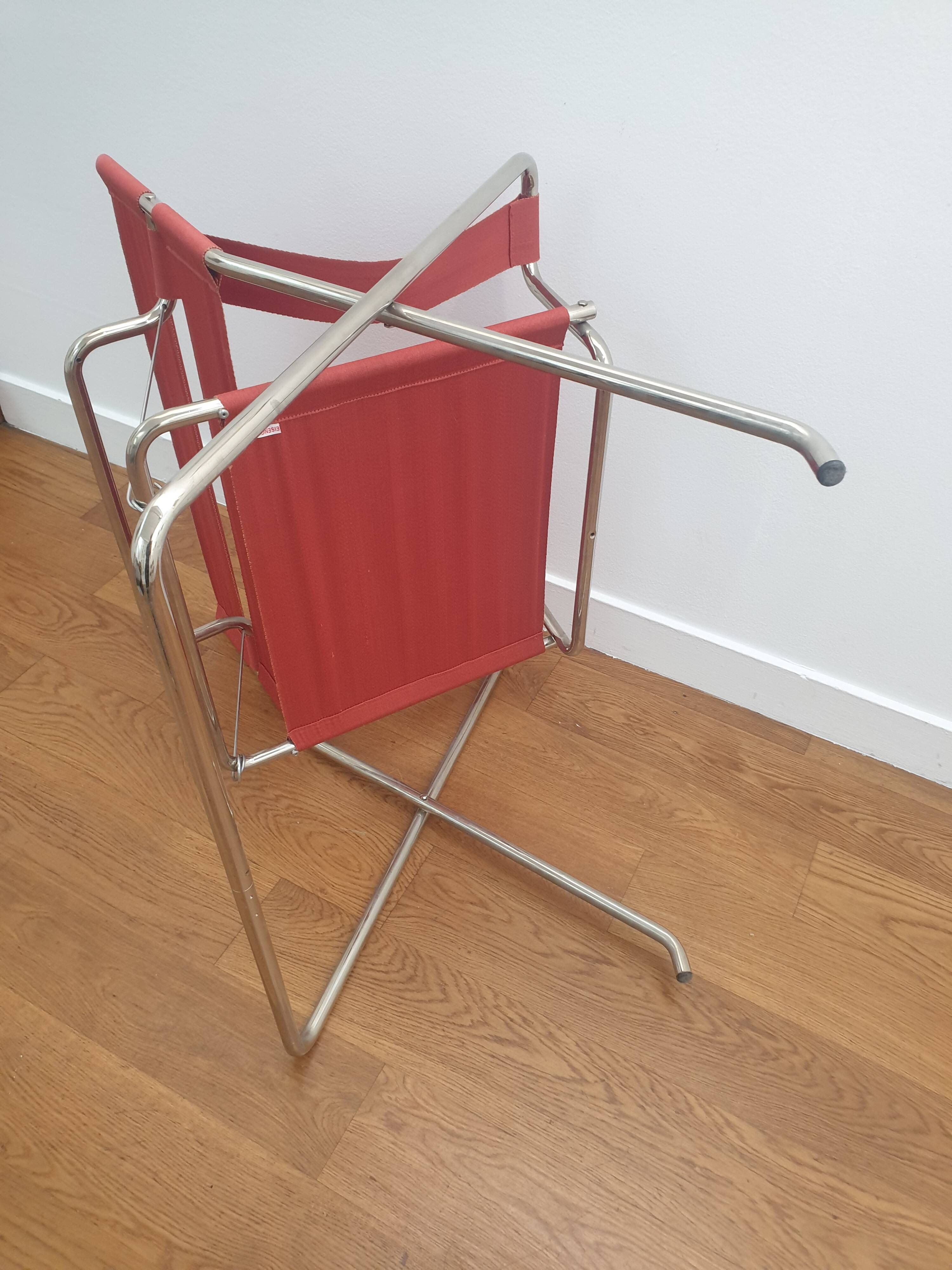 Pair of D4 folding armchairs by Marcel Breuer,  Tecta edition