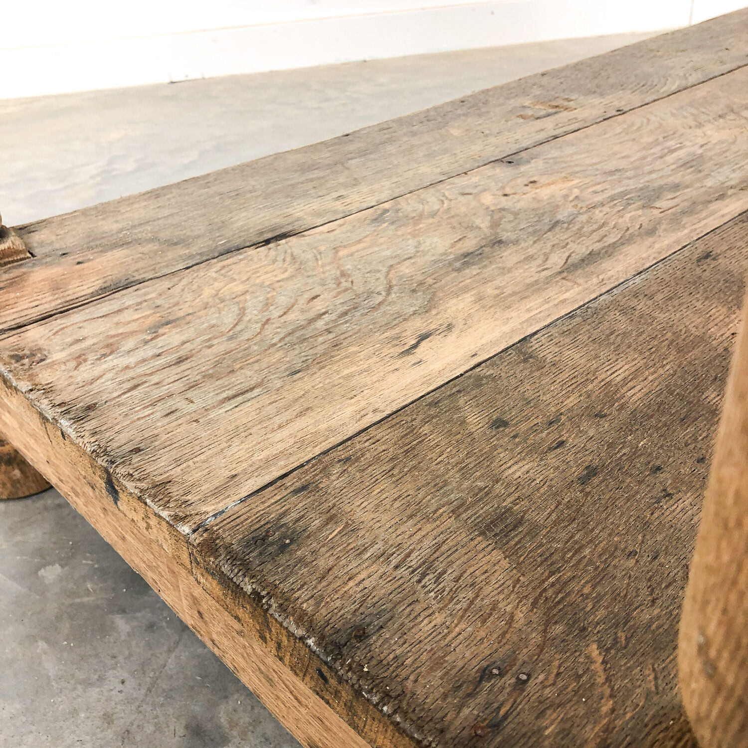 Antique bleeched oak drapers table 19th century