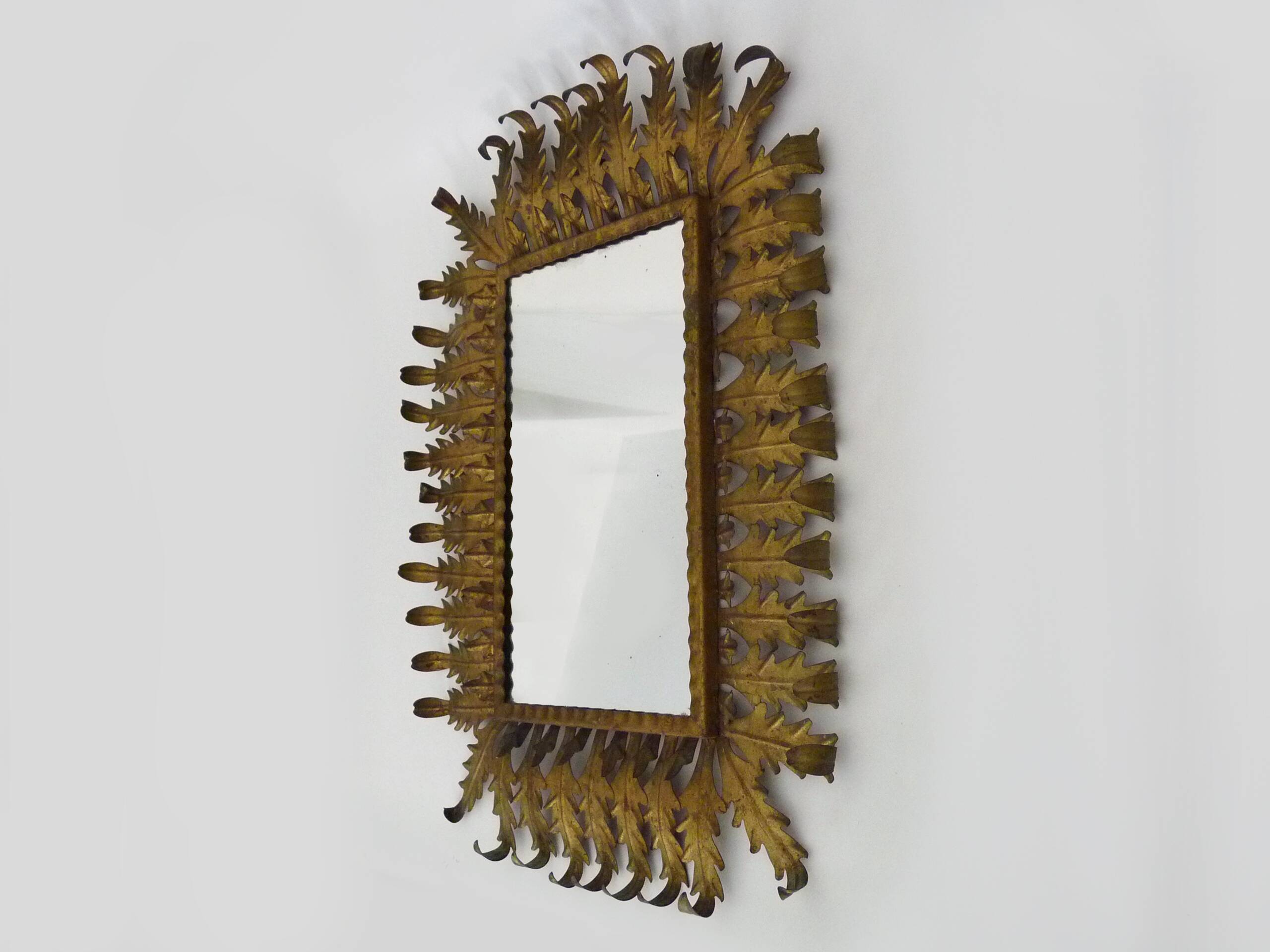 Old rectangular oak leaf mirror in gilded metal Spain 60 70