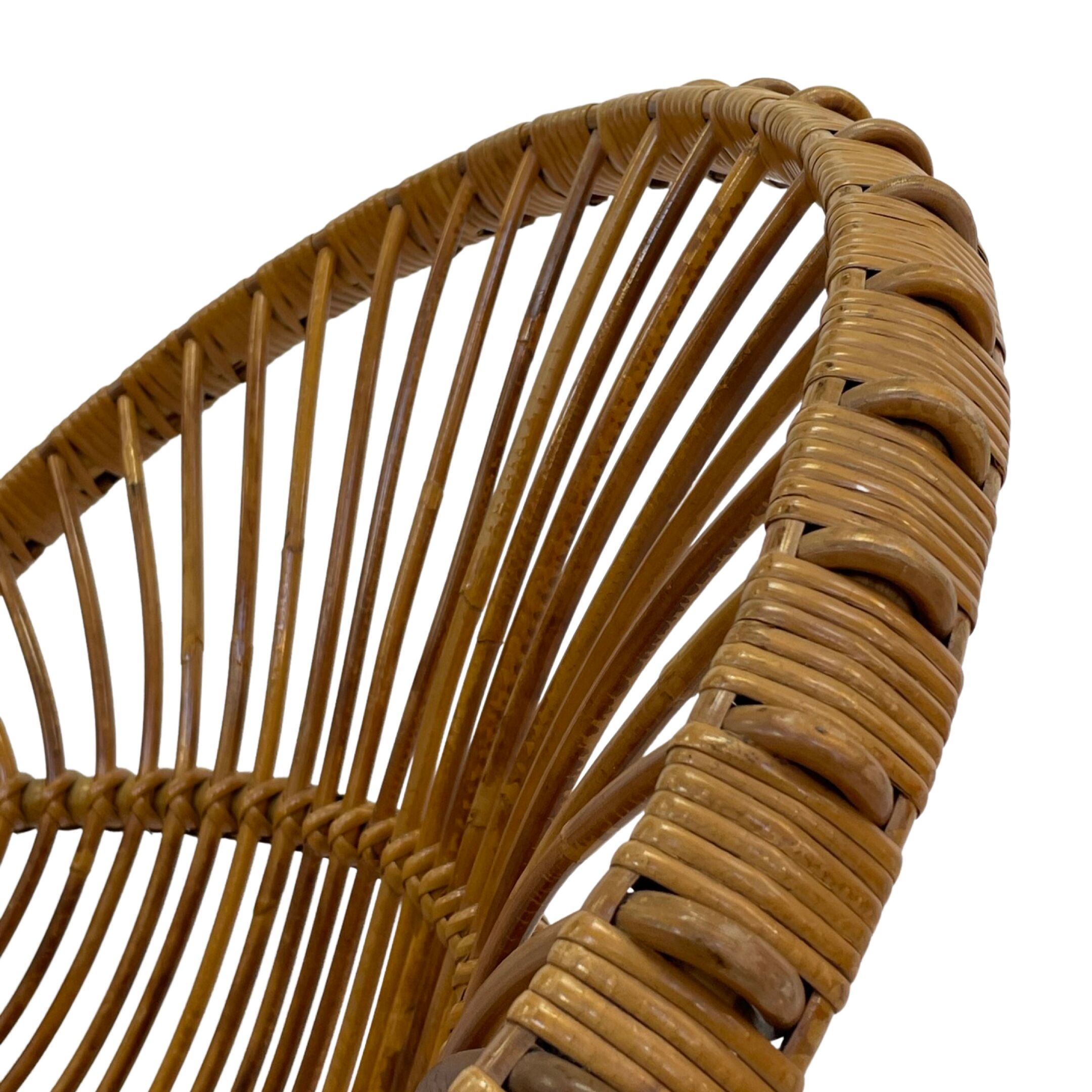 Tripod Rattan easy chair by Dirk van Sliedregt Rohe Noordwolde 1960 in the Netherlands