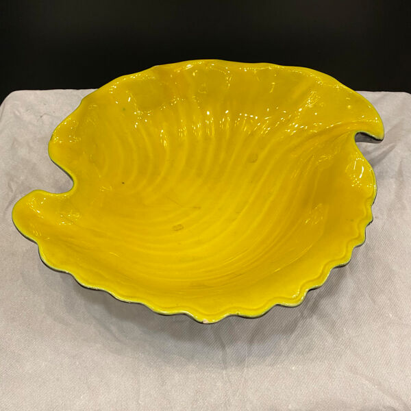 Coupe en céramique vallauris noir et jaune