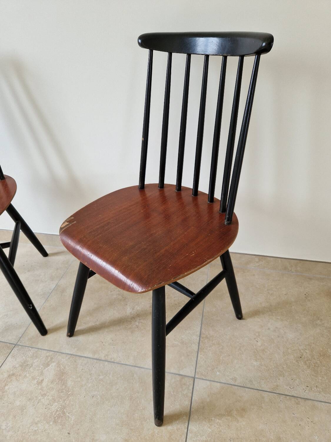 Pair of vintage Scandinavian design chairs from the 50s/60s. Model Fa