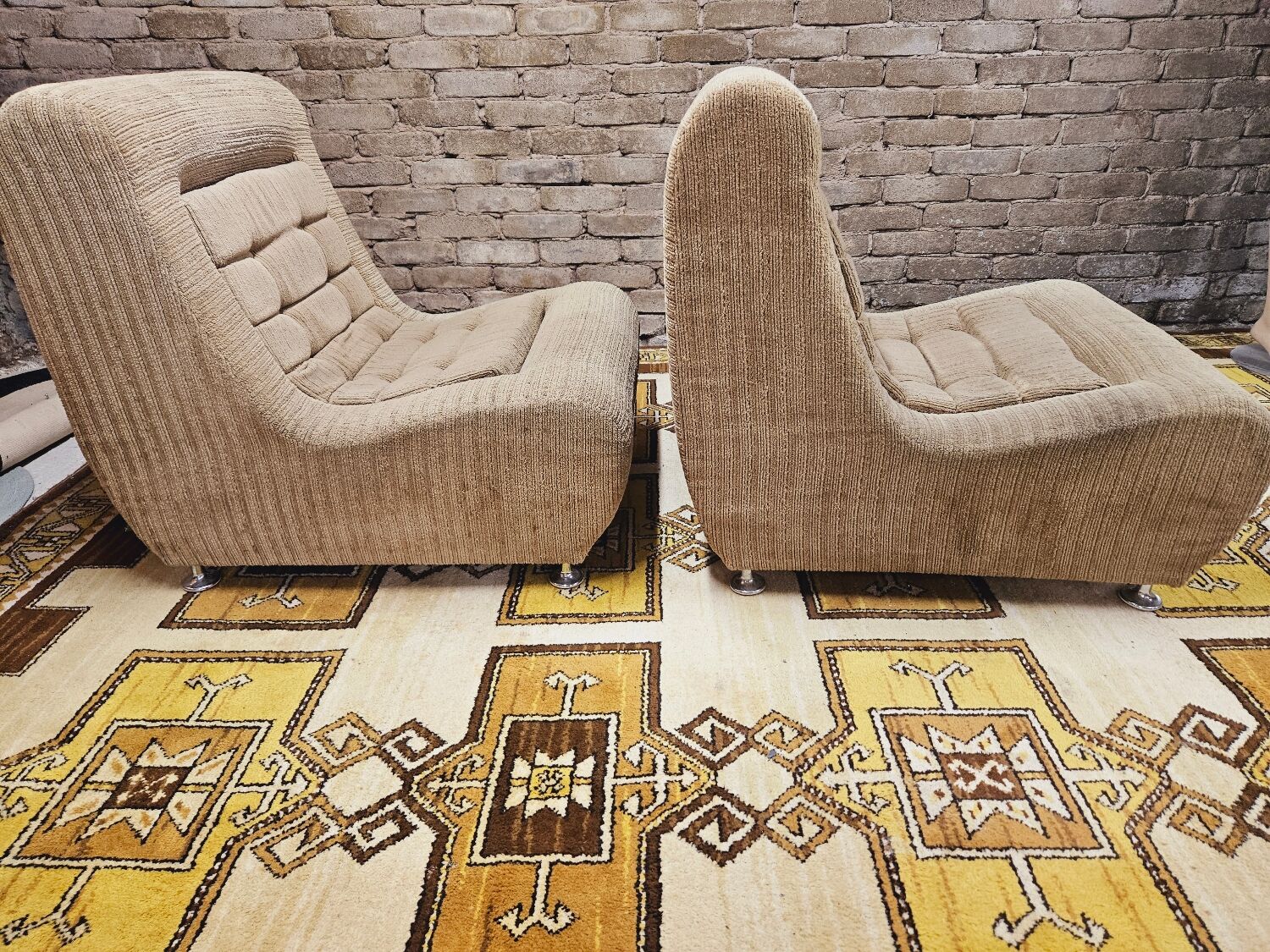 Pair of vintage 70s armchairs