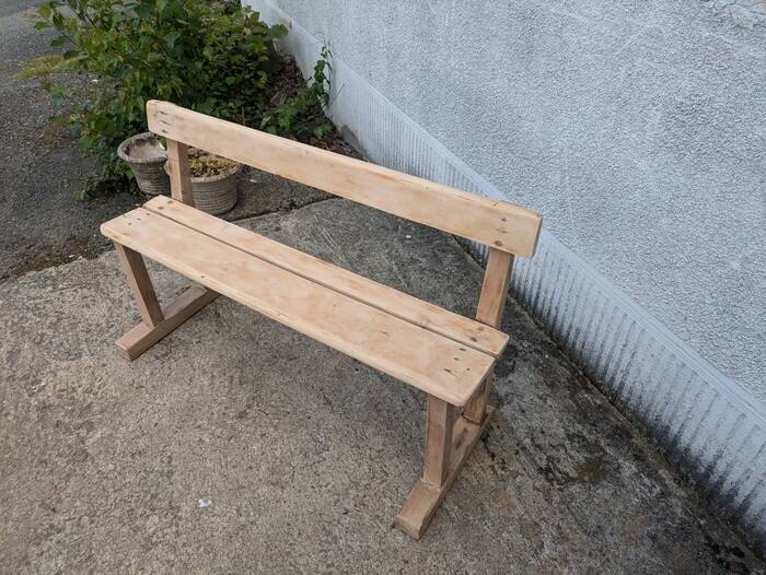 Bench with backrest