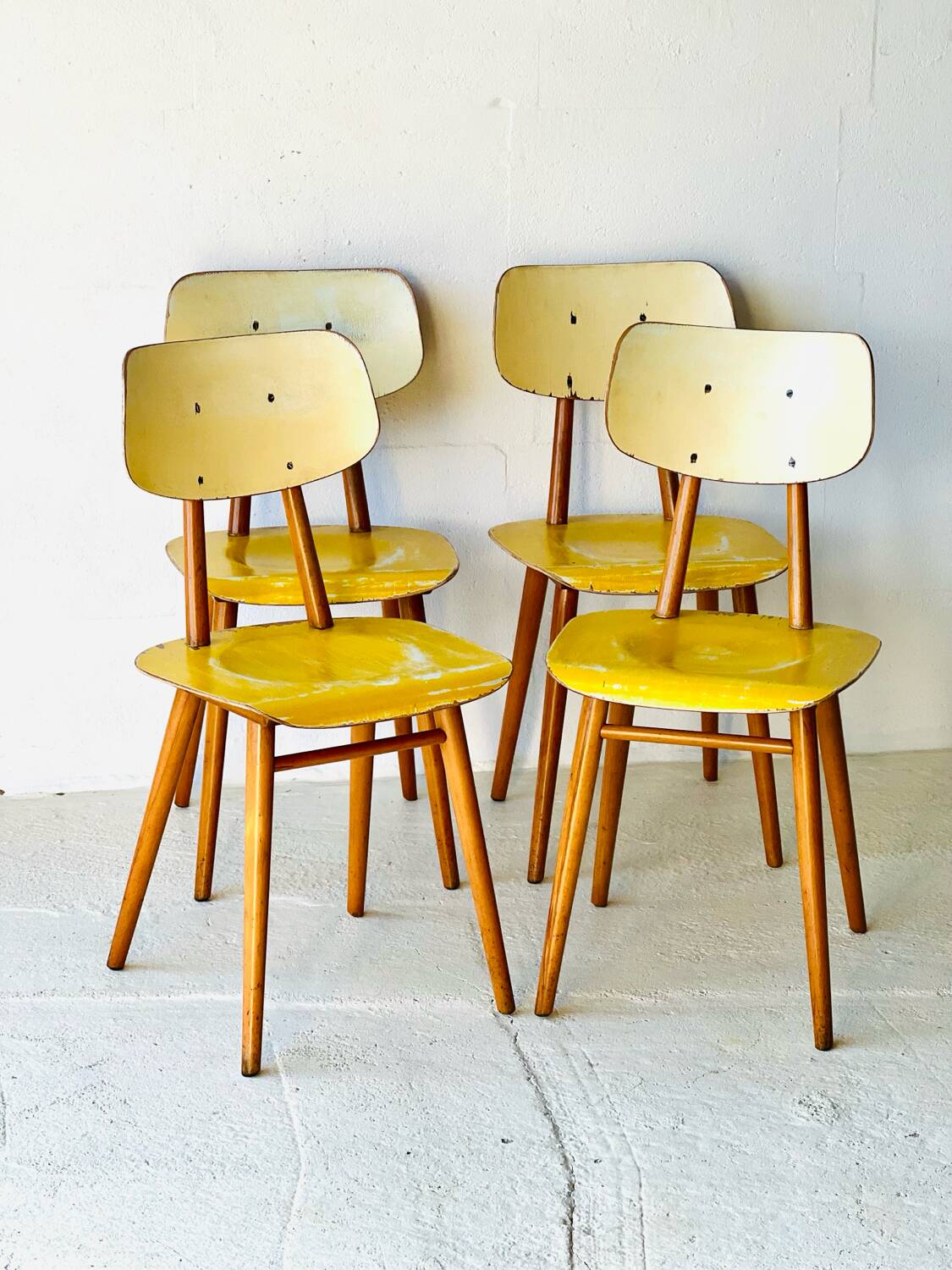 Chaises de bistrot par Ton, années 1950