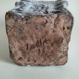 Sculpture vase