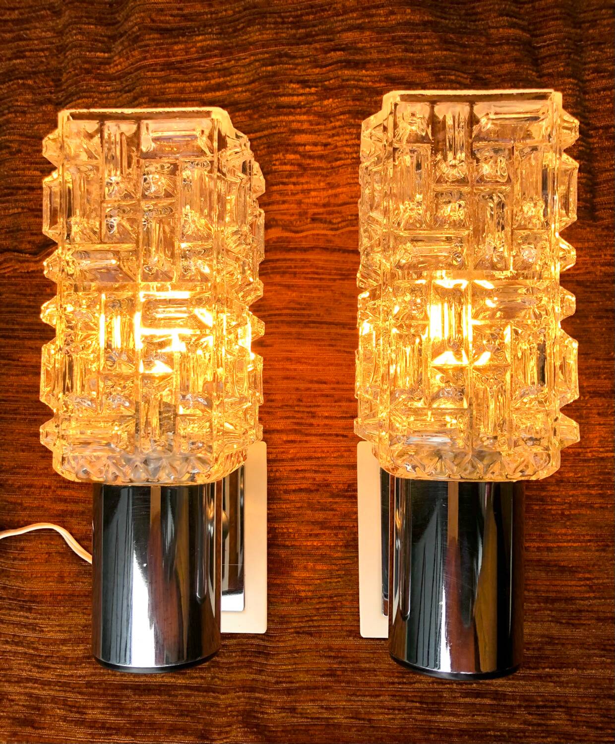 Pair of Targetti wall lights, 1970