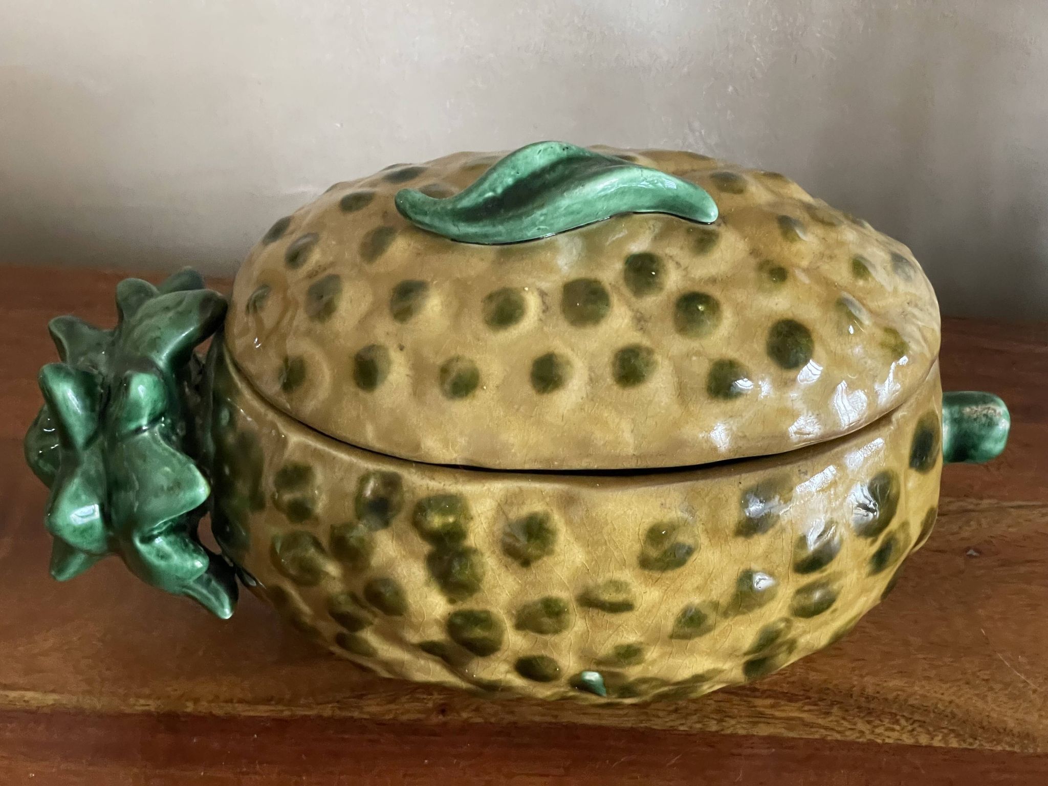 Mini soupière  ananas en barbotine