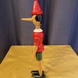 Statuette de pinocchio en bois articule jouet ancien