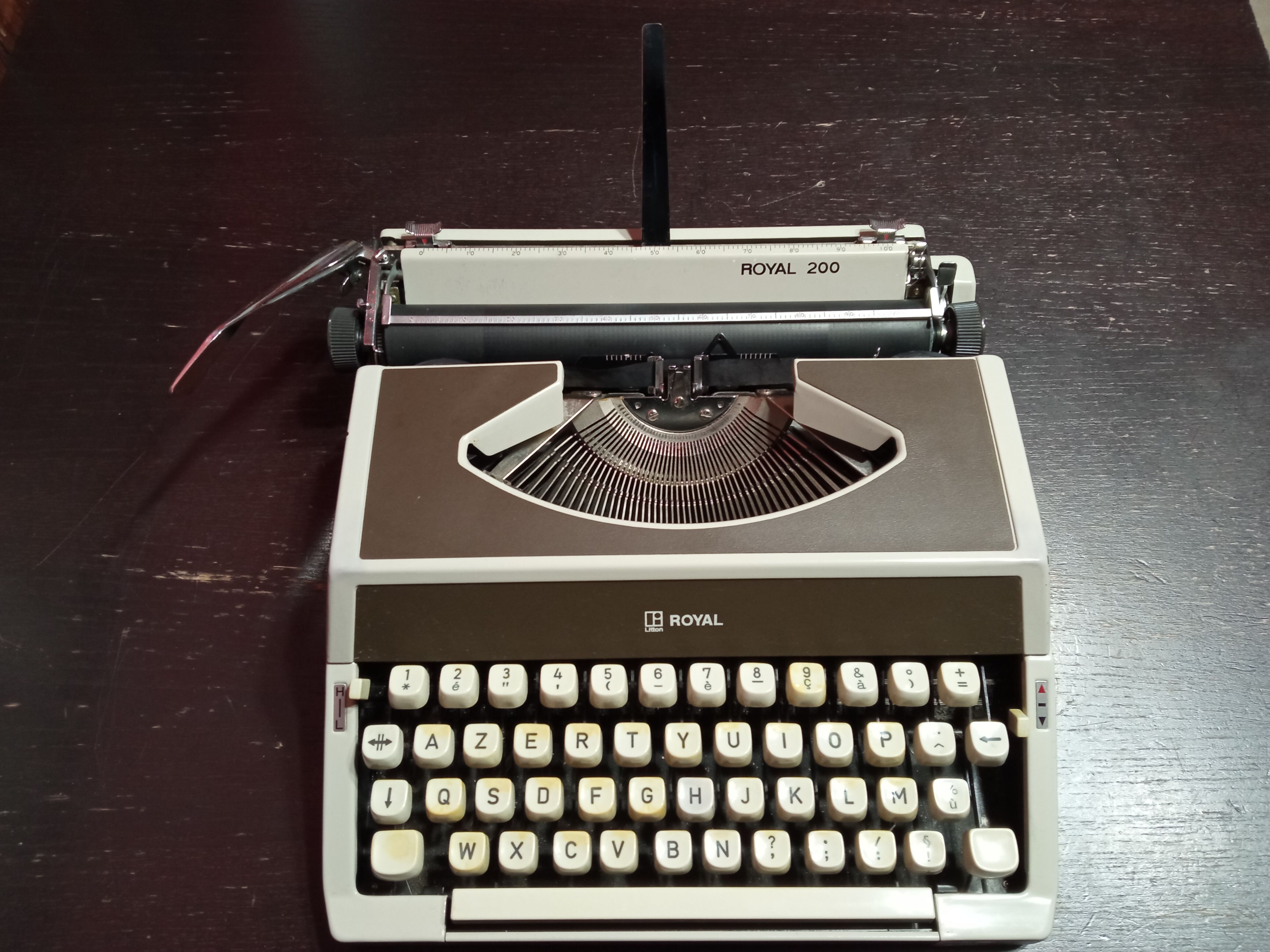 Litton Royal 200 typewriter 70's
