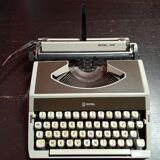 Litton Royal 200 typewriter 70's