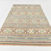 Kilim Vintage Anatolien, Rayures Tribales et Motifs Géométriques Pastel