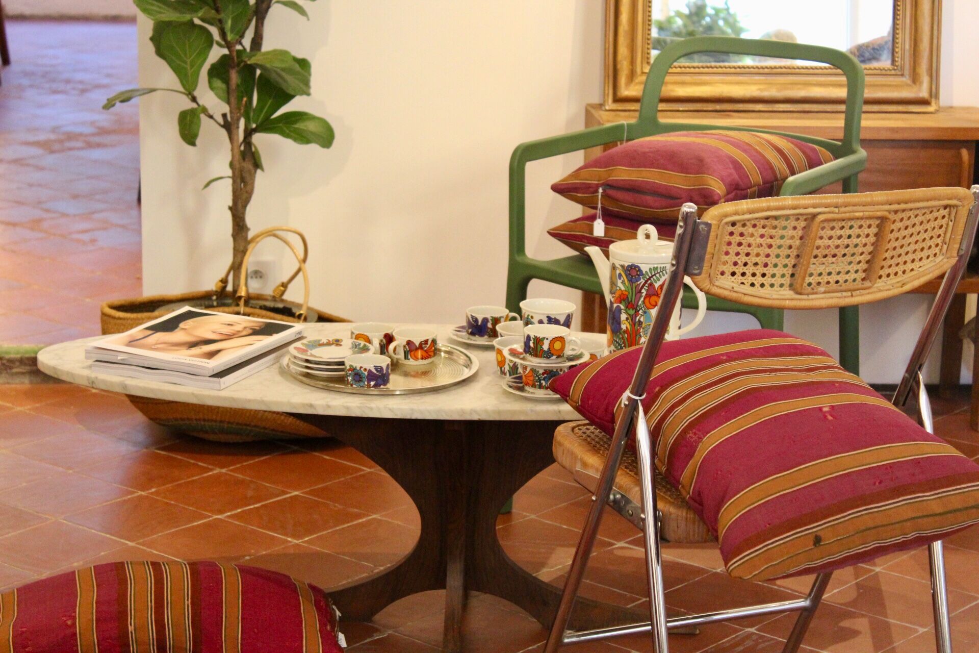 Table basse ovale marbre et palissandre