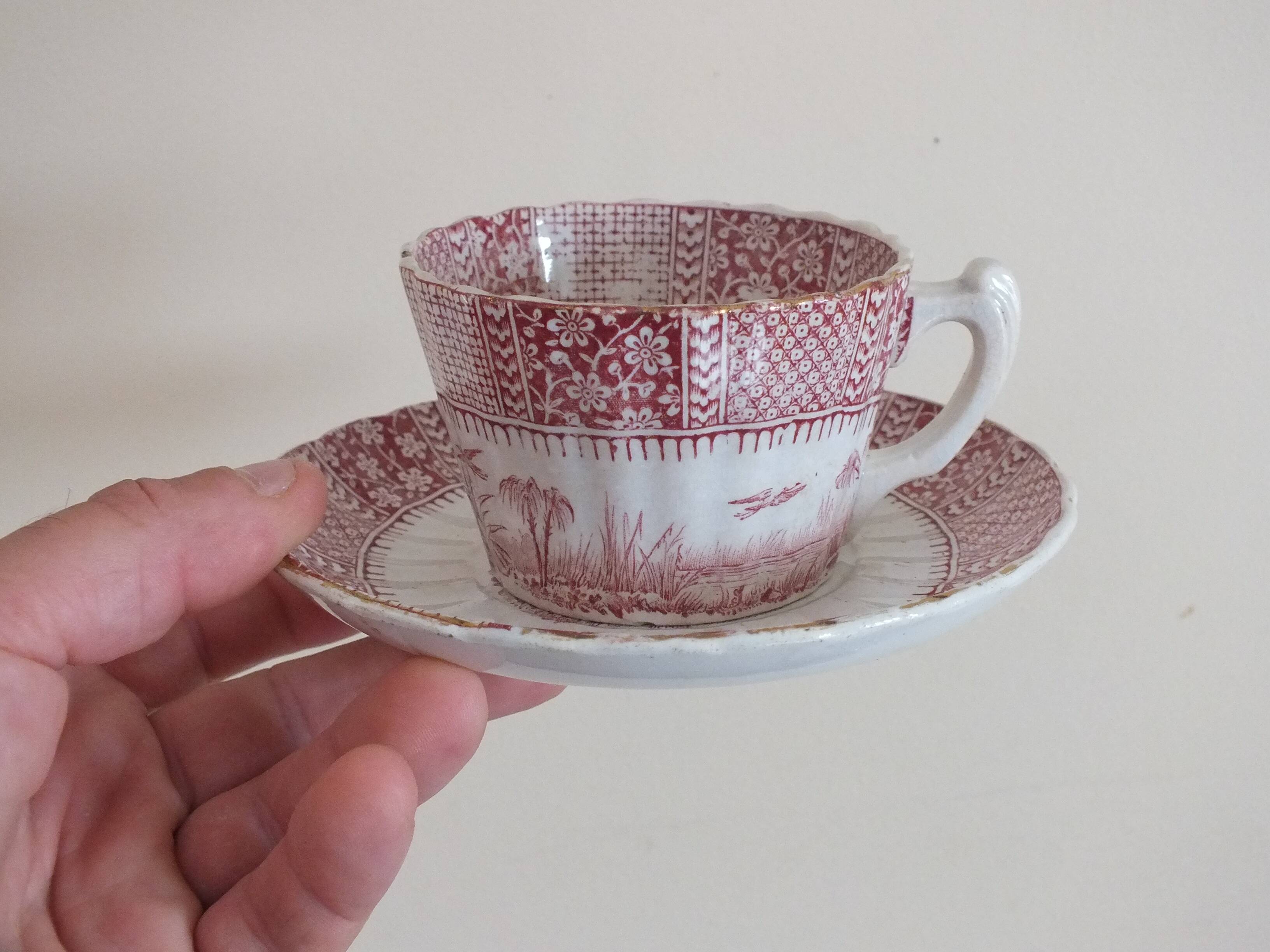 3 old Pexonne cups, Egyptian decor