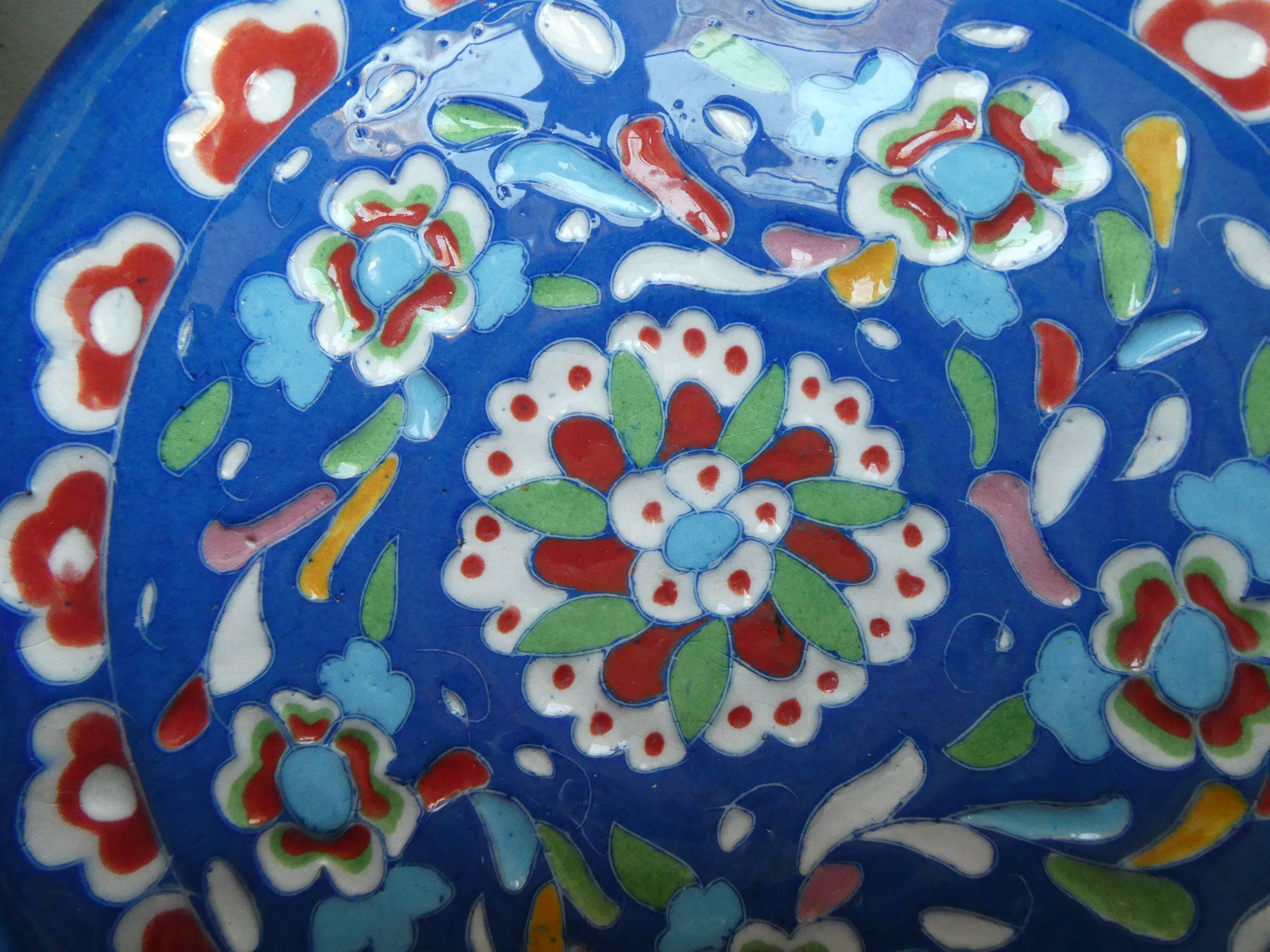 Pair of Kutahya ceramic cups