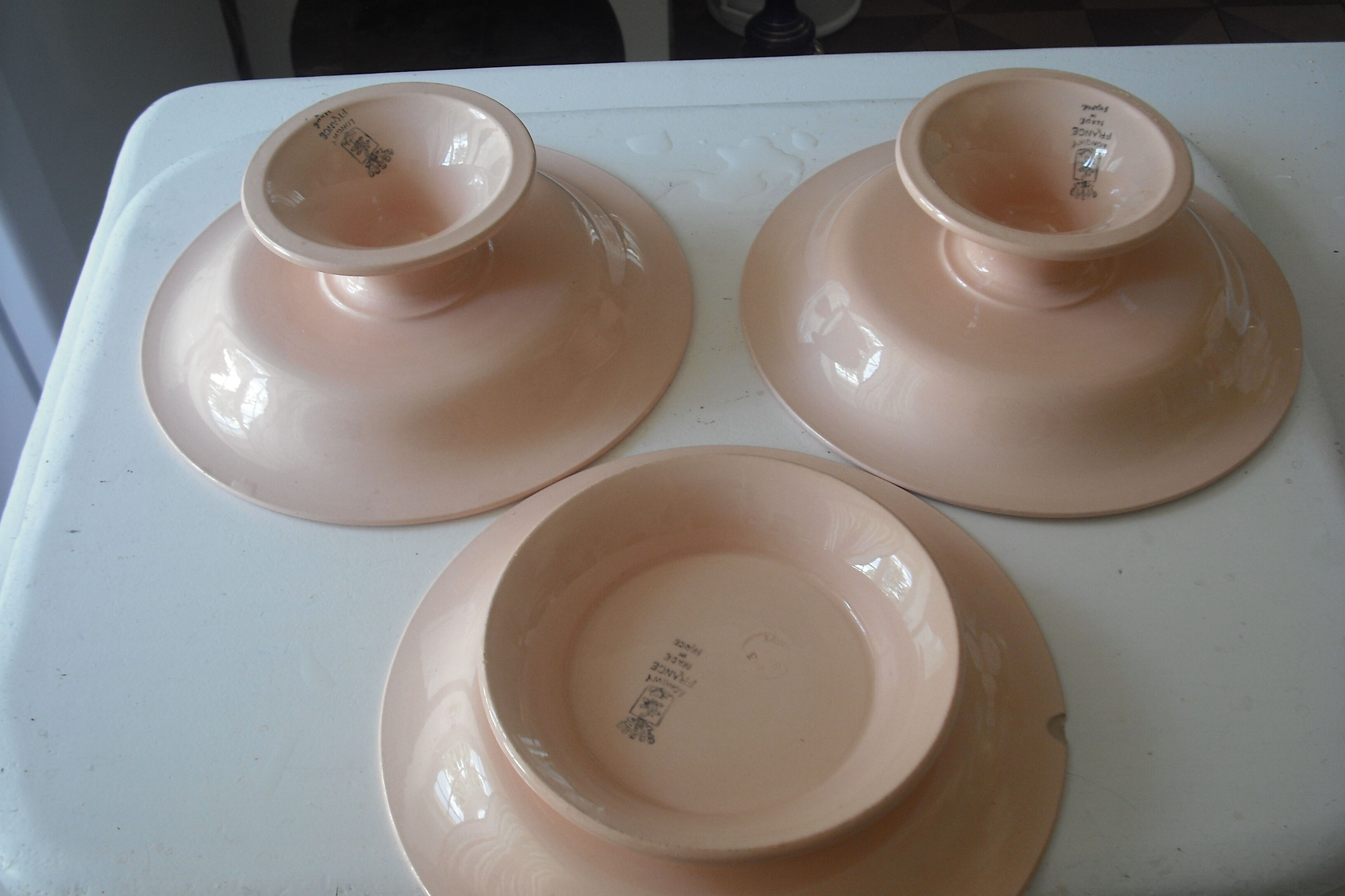 3 cake dishes on feet 7.5 top / 22 larg