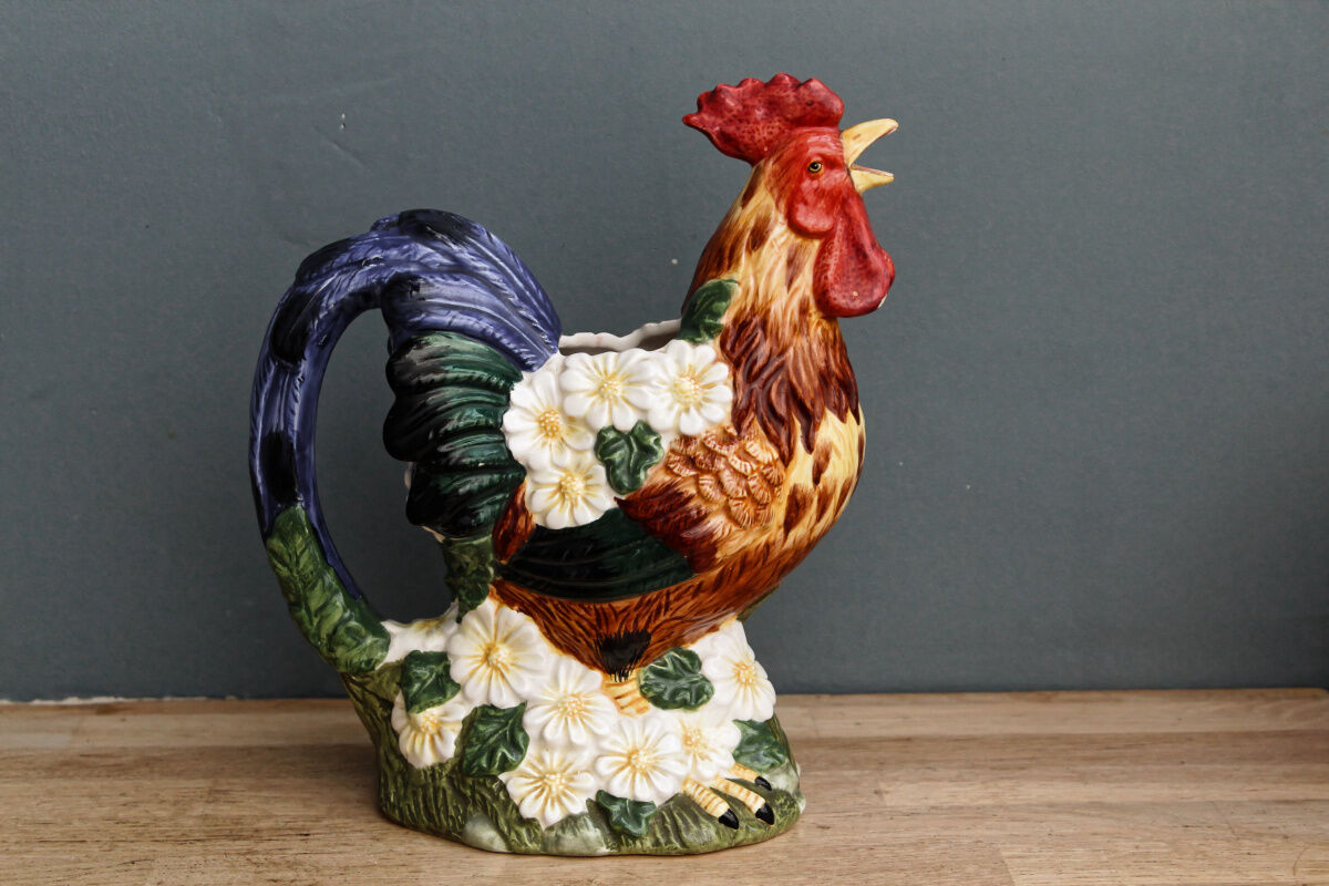 Carafe, pitcher rooster slurry