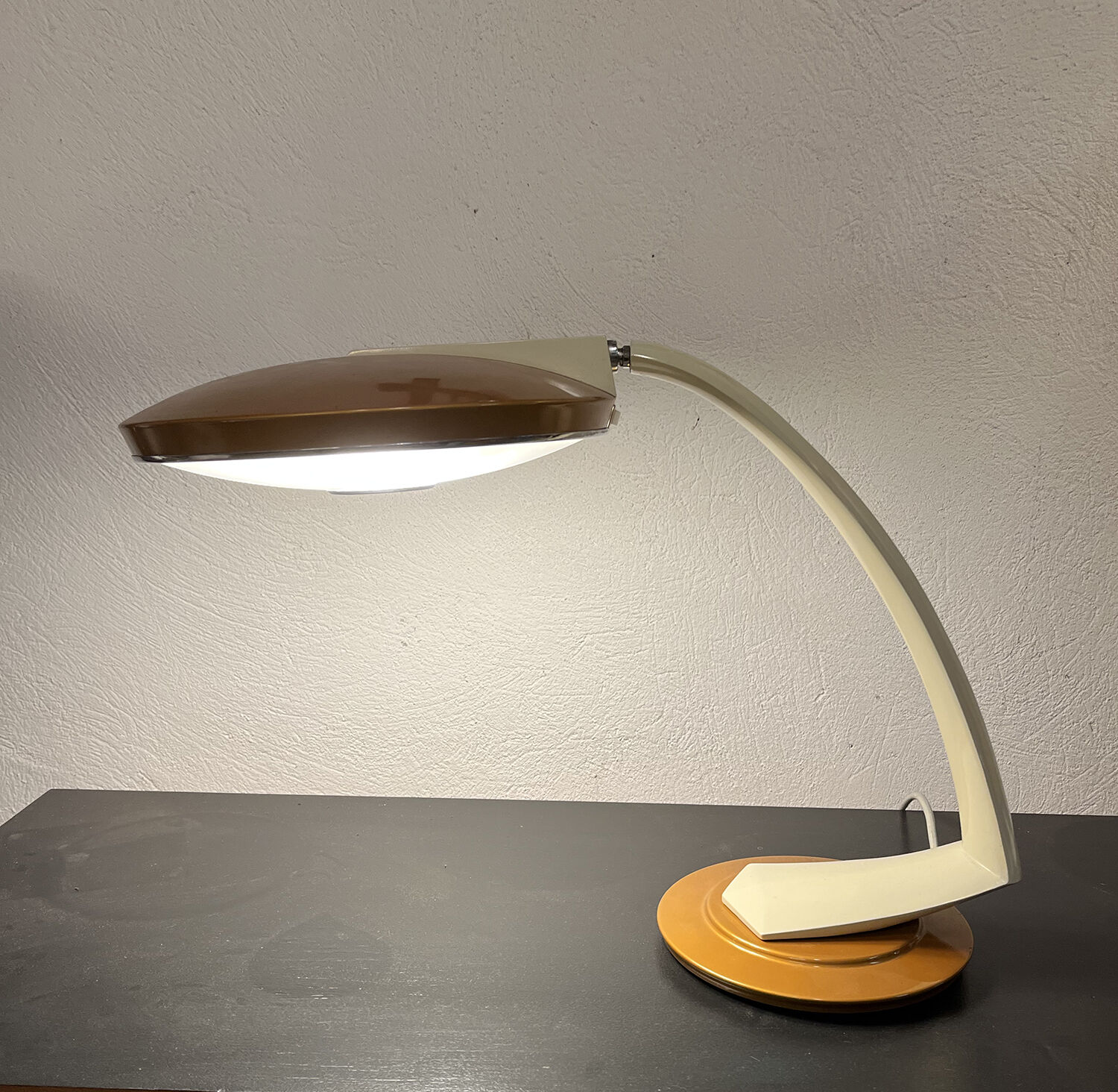 Fase lamp model Boomerang