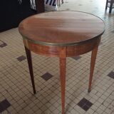 Round pedestal table 1 drawer