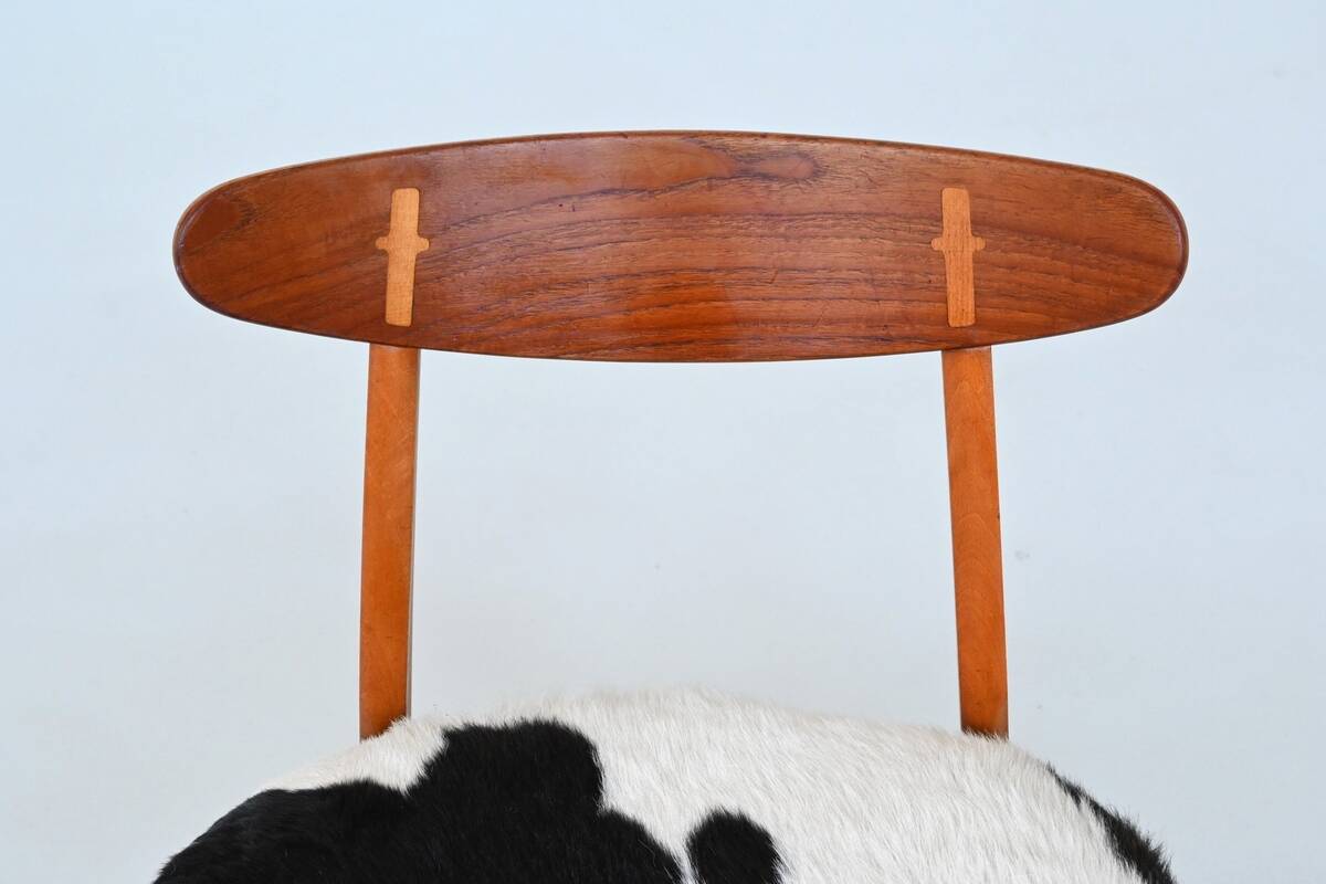 Hans Wegner model CH30 dining chairs in cowskin Carl Hansen Denmark 1952