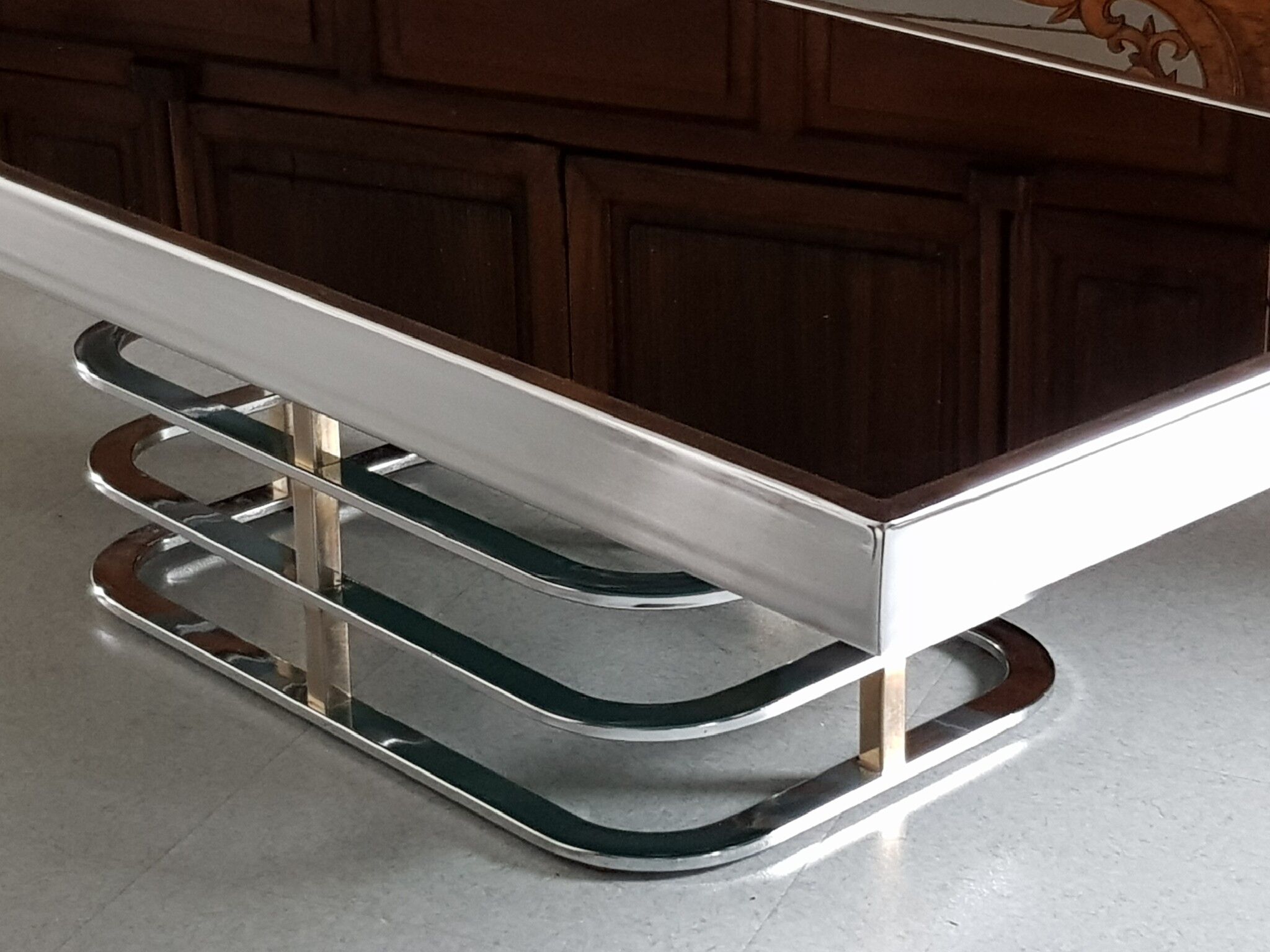 Table basse en verre et métal 1970