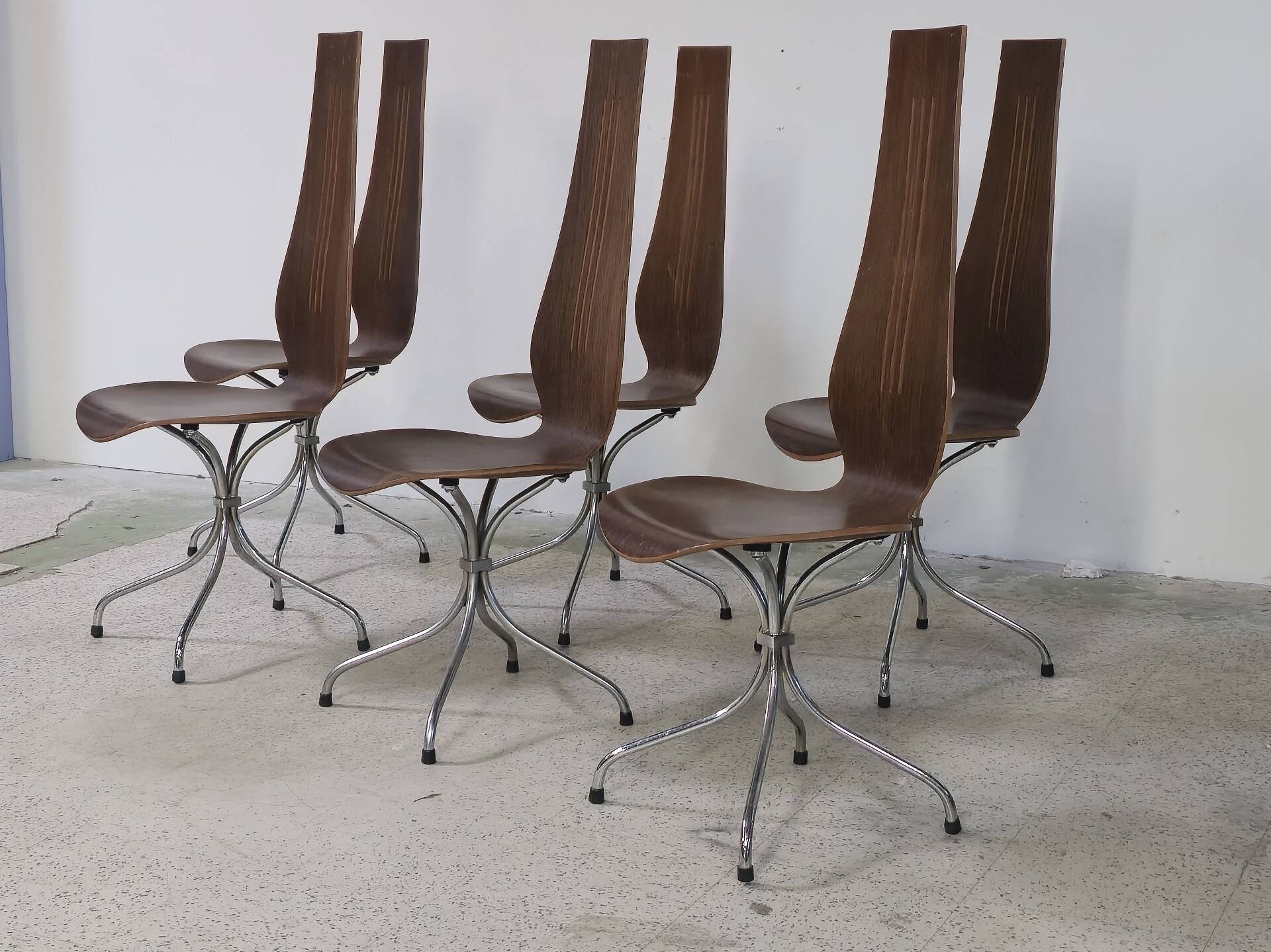6 chaises M352 dites Lyre par Théo Häberli, Suisse vers 1968