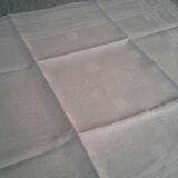 5 Towels Damask fabrics linen/Silk .embroidered monogram