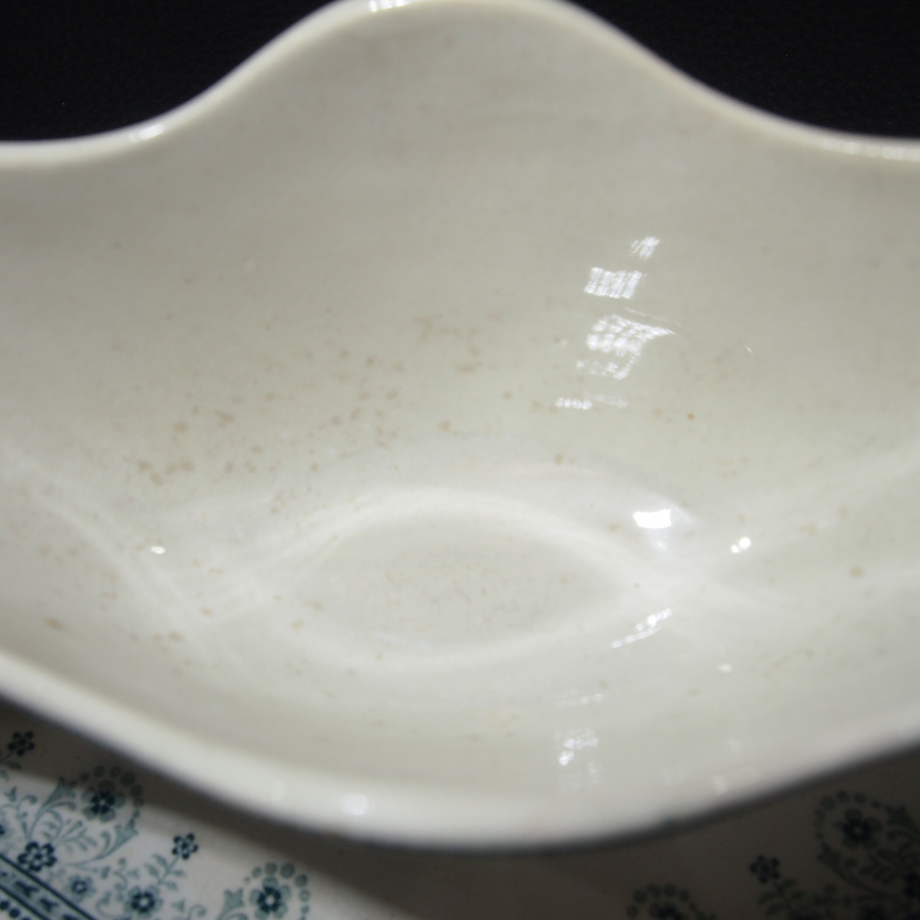 Sauce pot earthenware