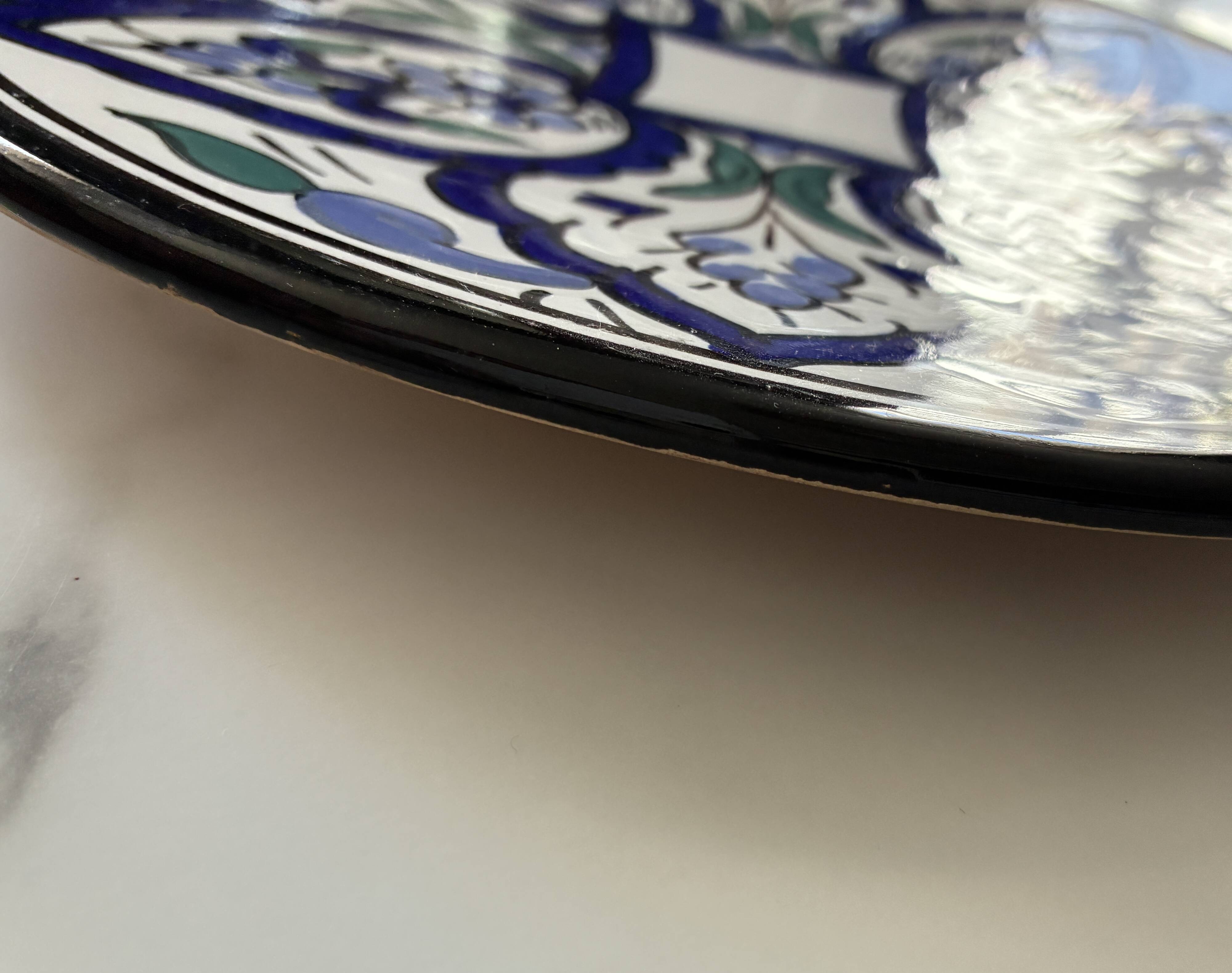 Large round serving dish Tunisia model