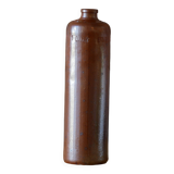 Bouteille en grès decorative
