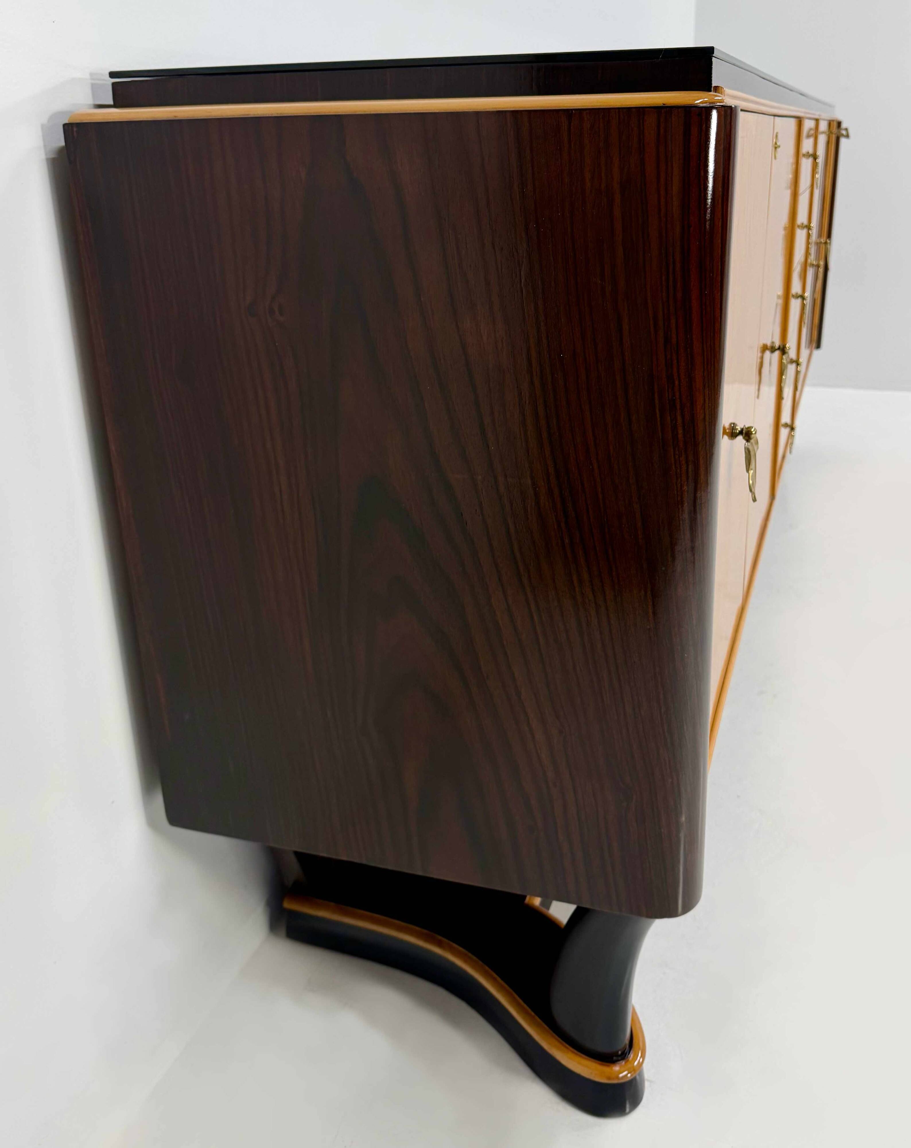 Italian Art Deco Sideboard Attributed to Osvaldo Borsani in Maple, Late 194