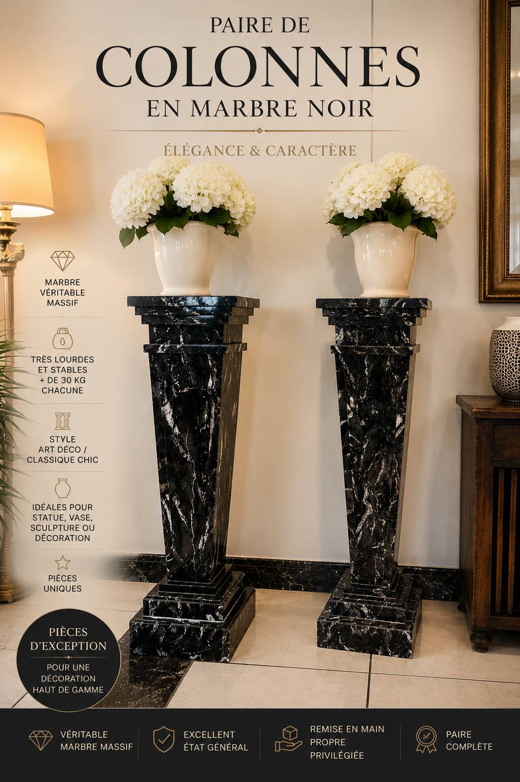 Important pair of Art Deco columns in black marble