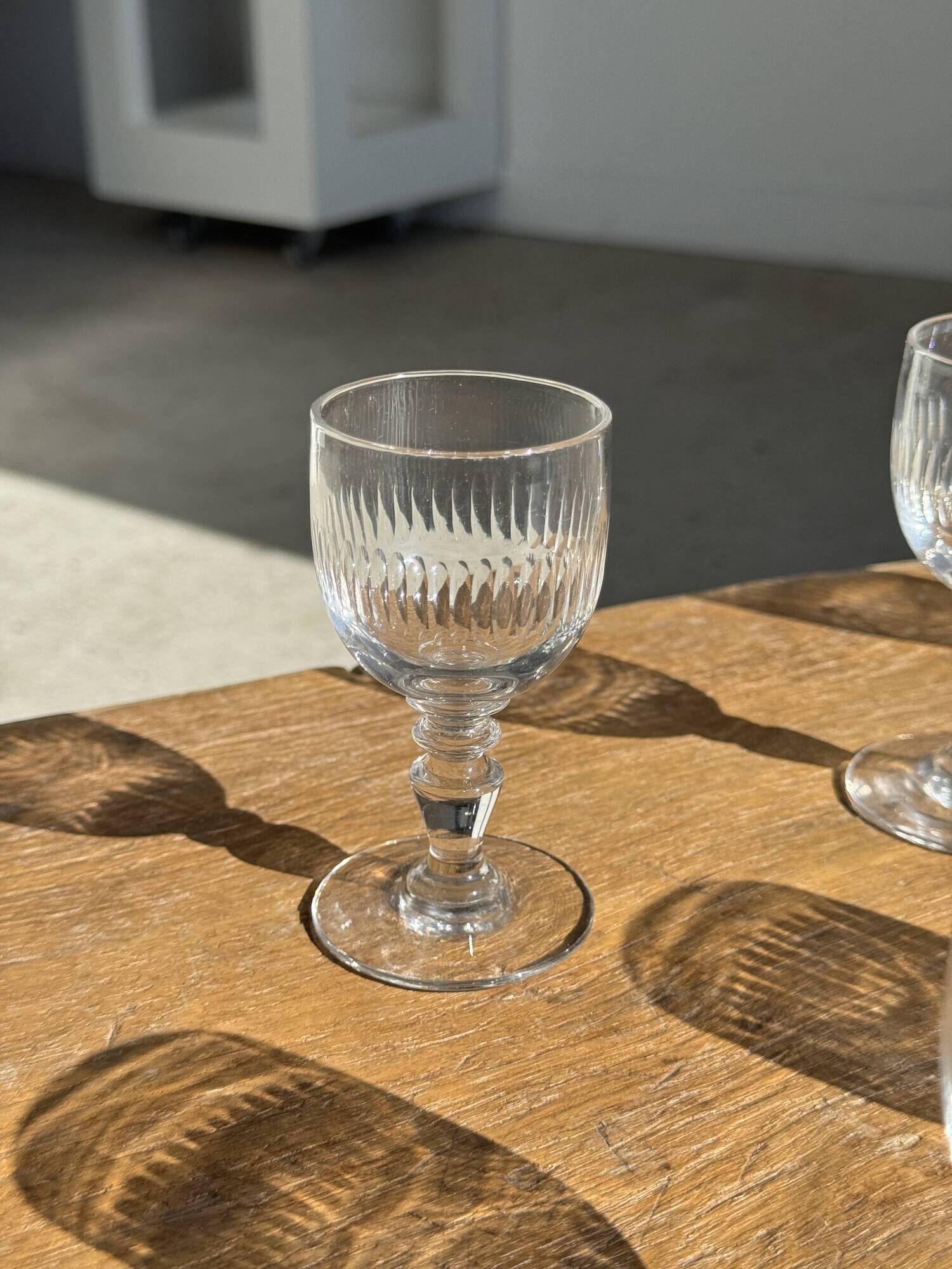 Set of 5 mini liqueur glasses on a stem H10 D8