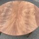 Table à manger ronde extensible Louis XVI décapée en acajou massif et laito