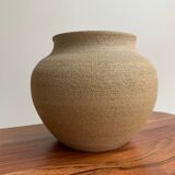 Round vase