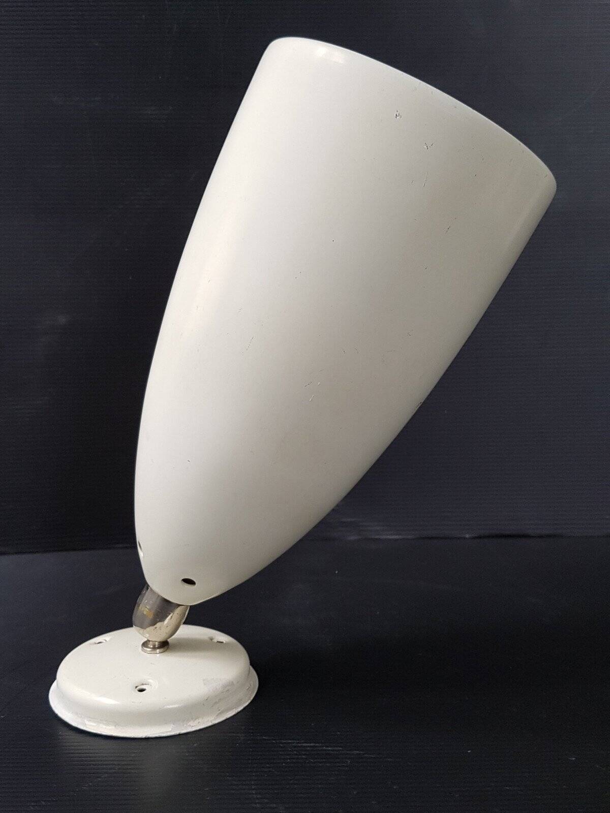50s beige metal spot lamp on vintage rockabilly swivel.