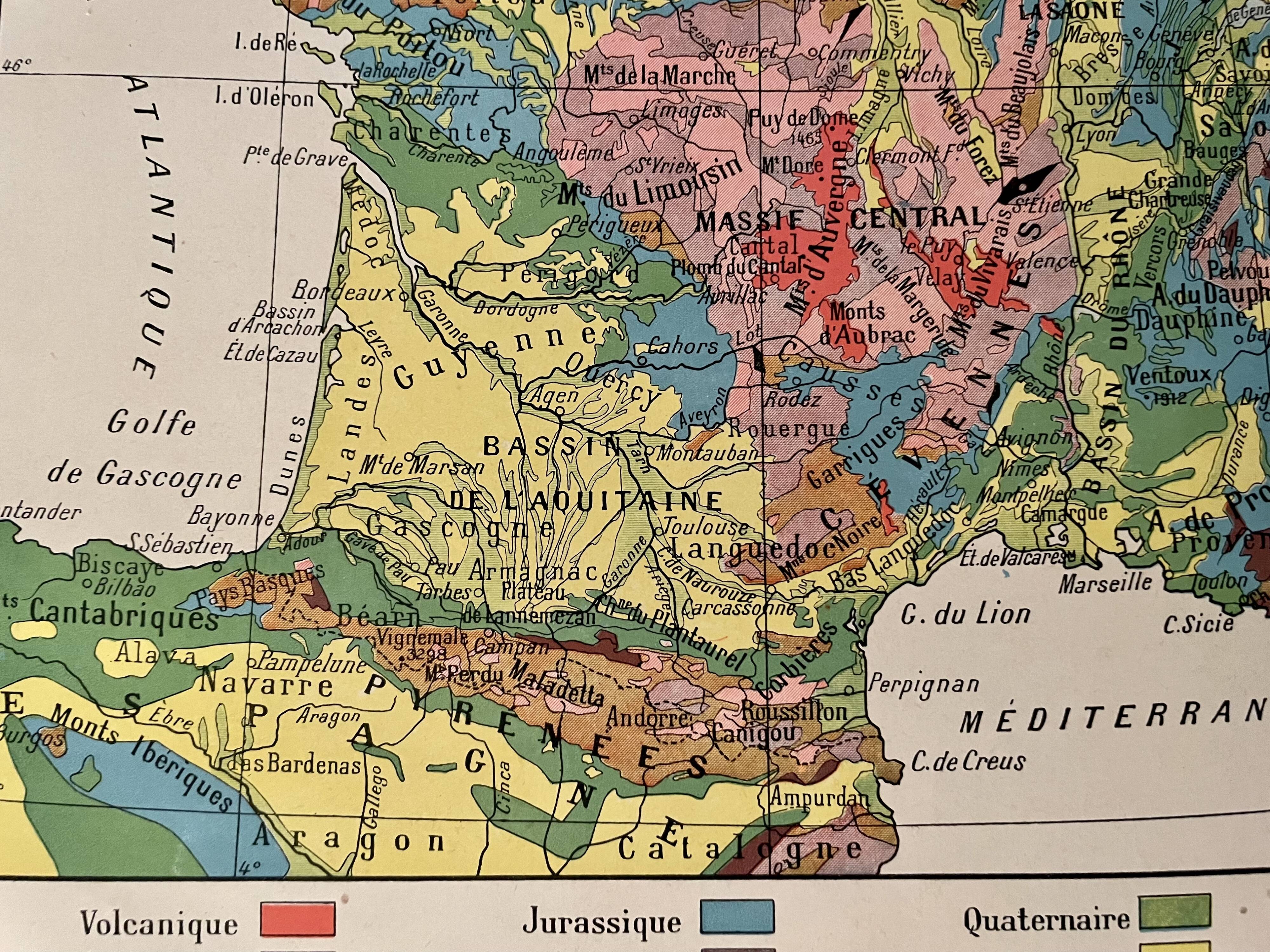 Old geological France map - 1920