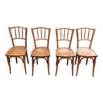 4 chaises bois courbé 1920/1940.