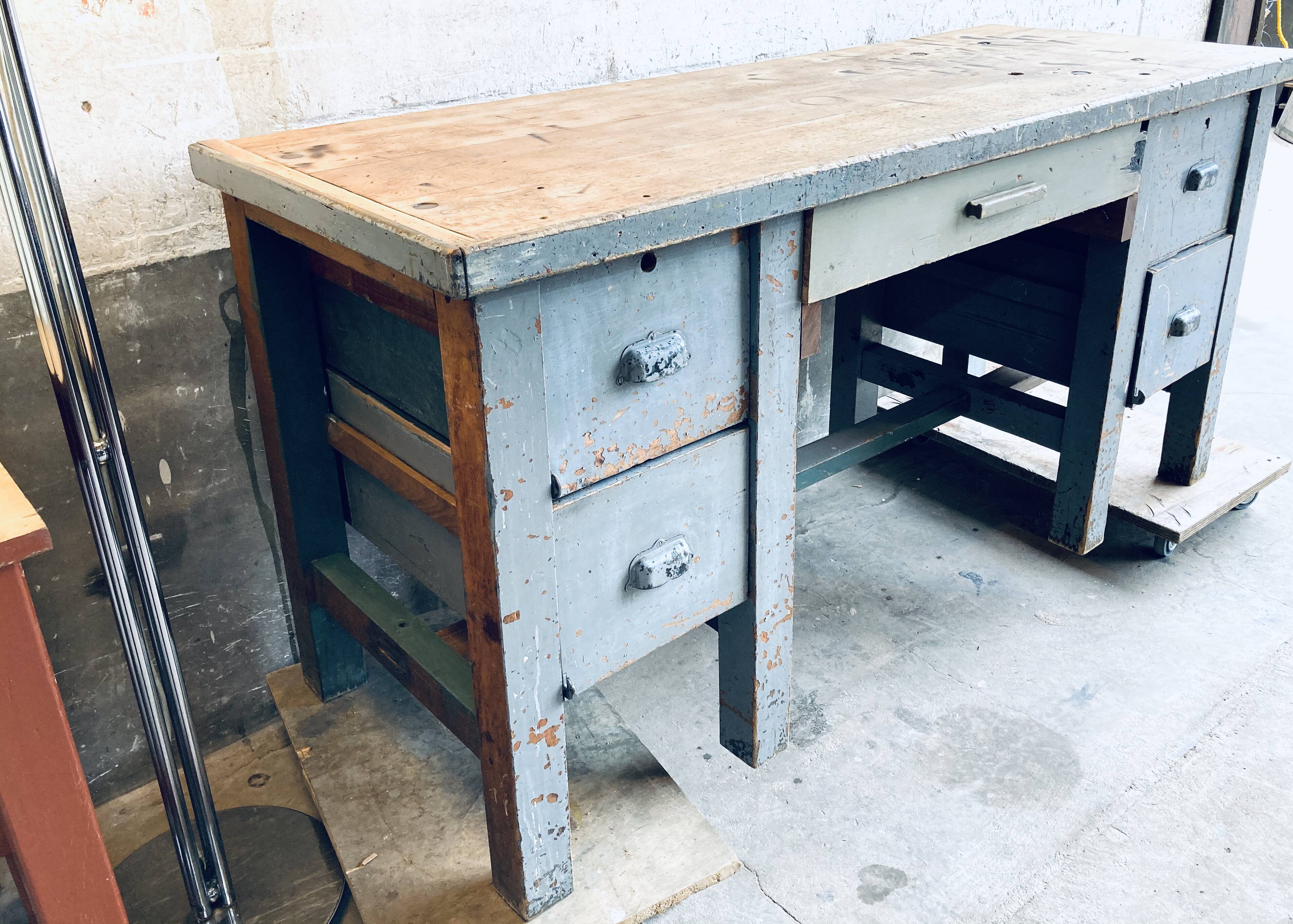 Grey blue established