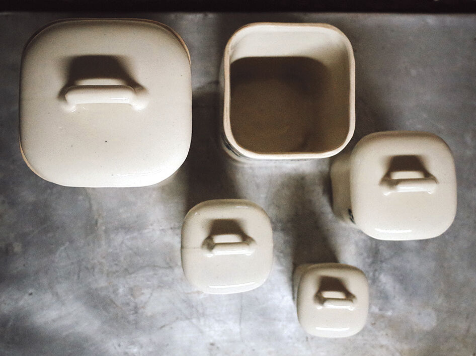 Trundle spice pots vegetable décor