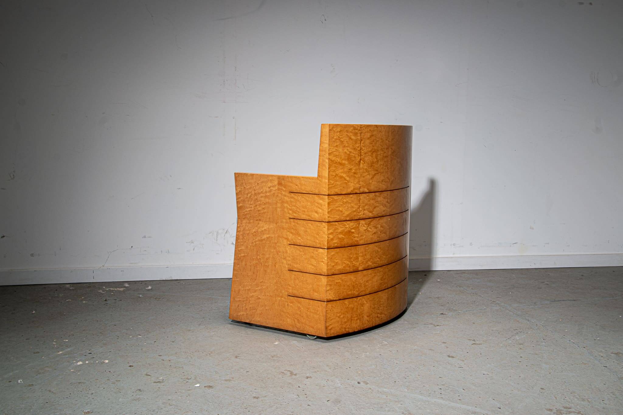 Fauteuil postmoderne de De Coene Decor Courtrai vers 1980