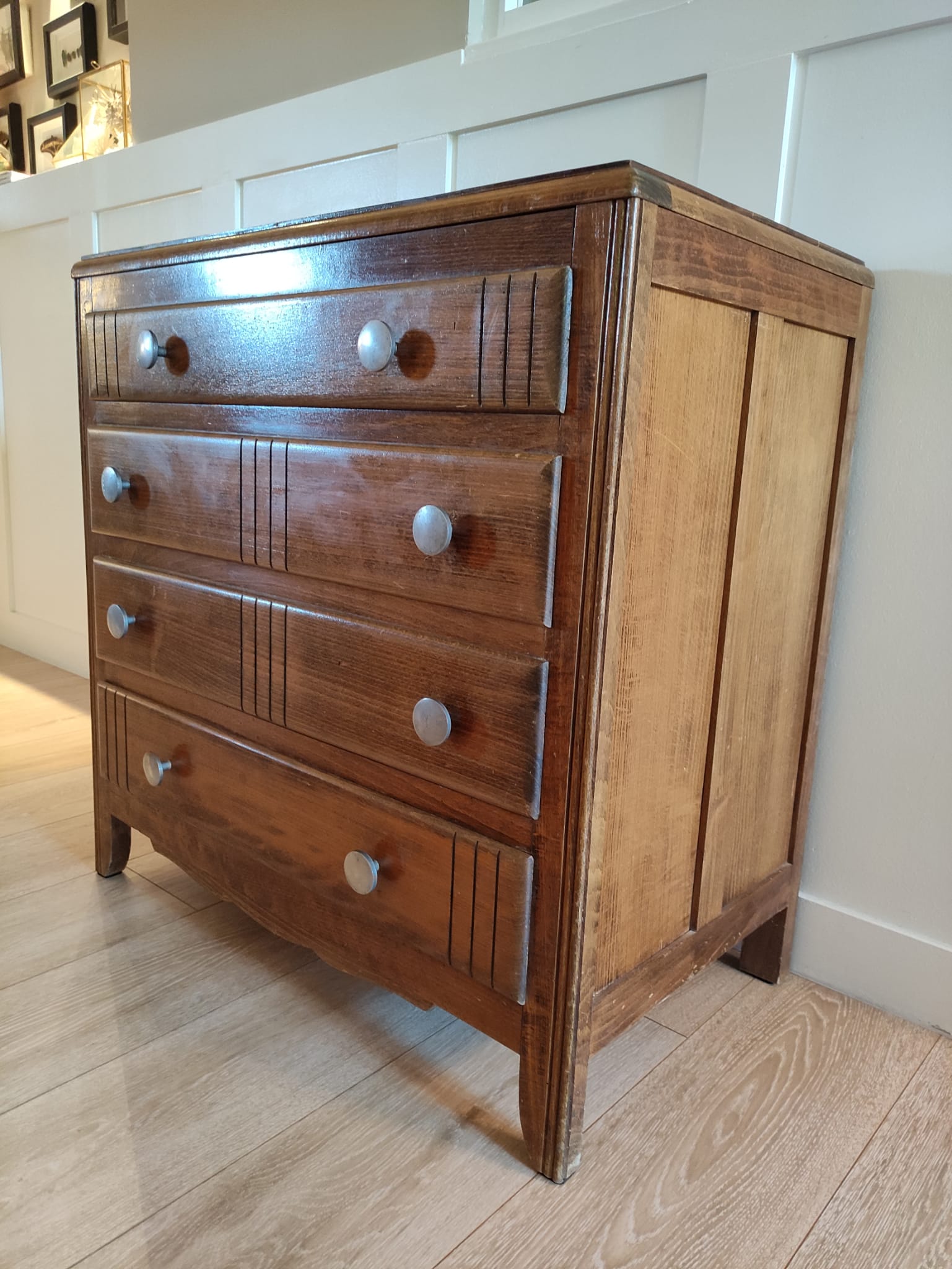Vintage 40s chest of drawers