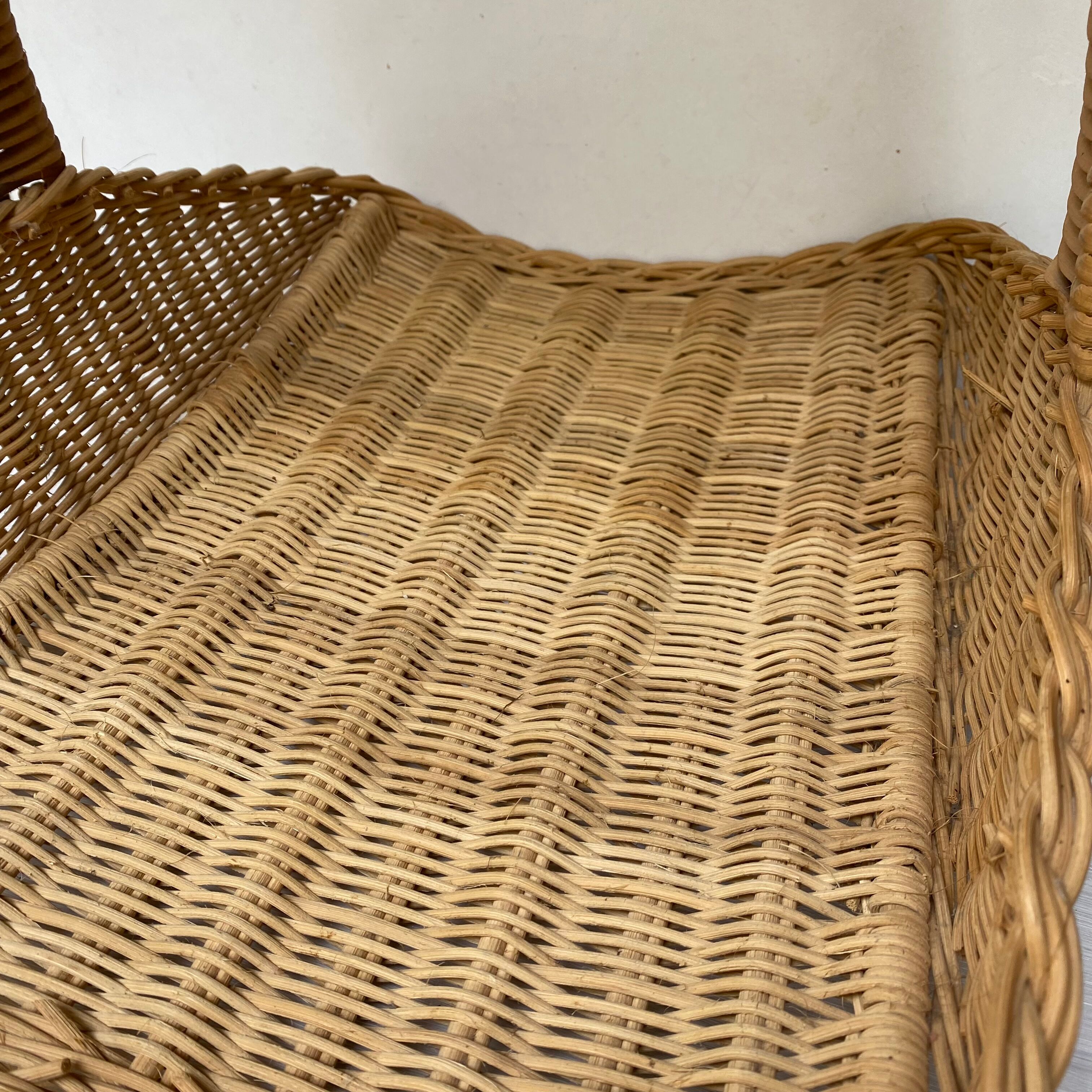 Woven rattan basket